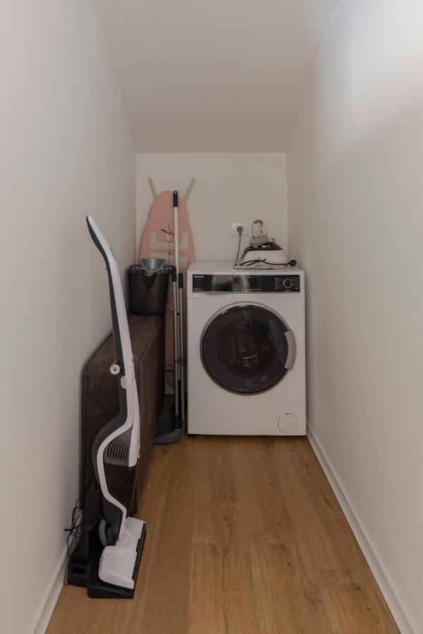 Apartments Era Анкаран Екстериор снимка